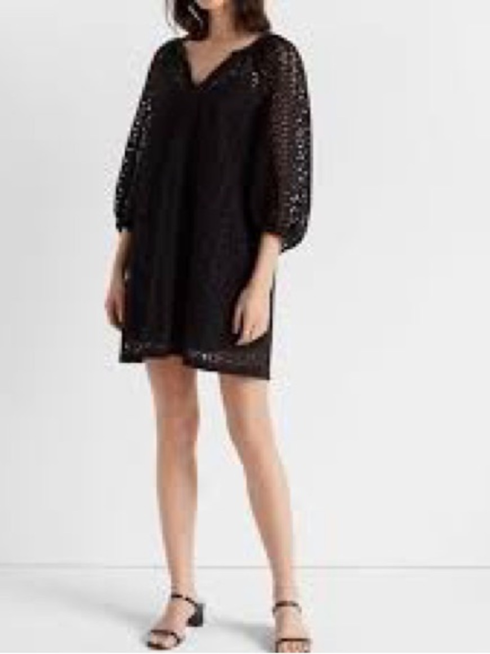 NWT Club Monaco Black V-Neck Eyelet Mini Dress Size XS